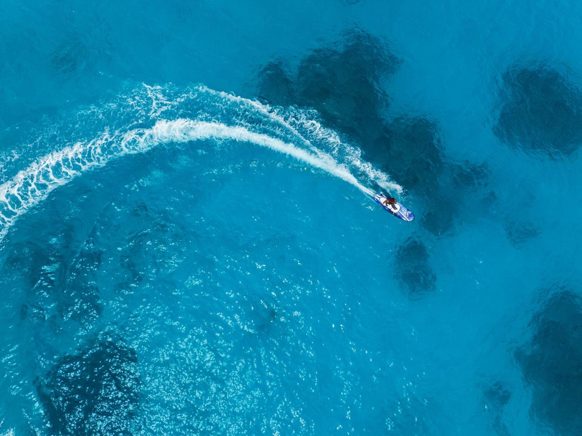 Avani Plus Fares Maldives Resort - 50 Percent Off On Seaplane Transfer For Minimum Stay Of 3 Nights And More For Stays Until 31 October 2025 Kendhoo 外观 照片
