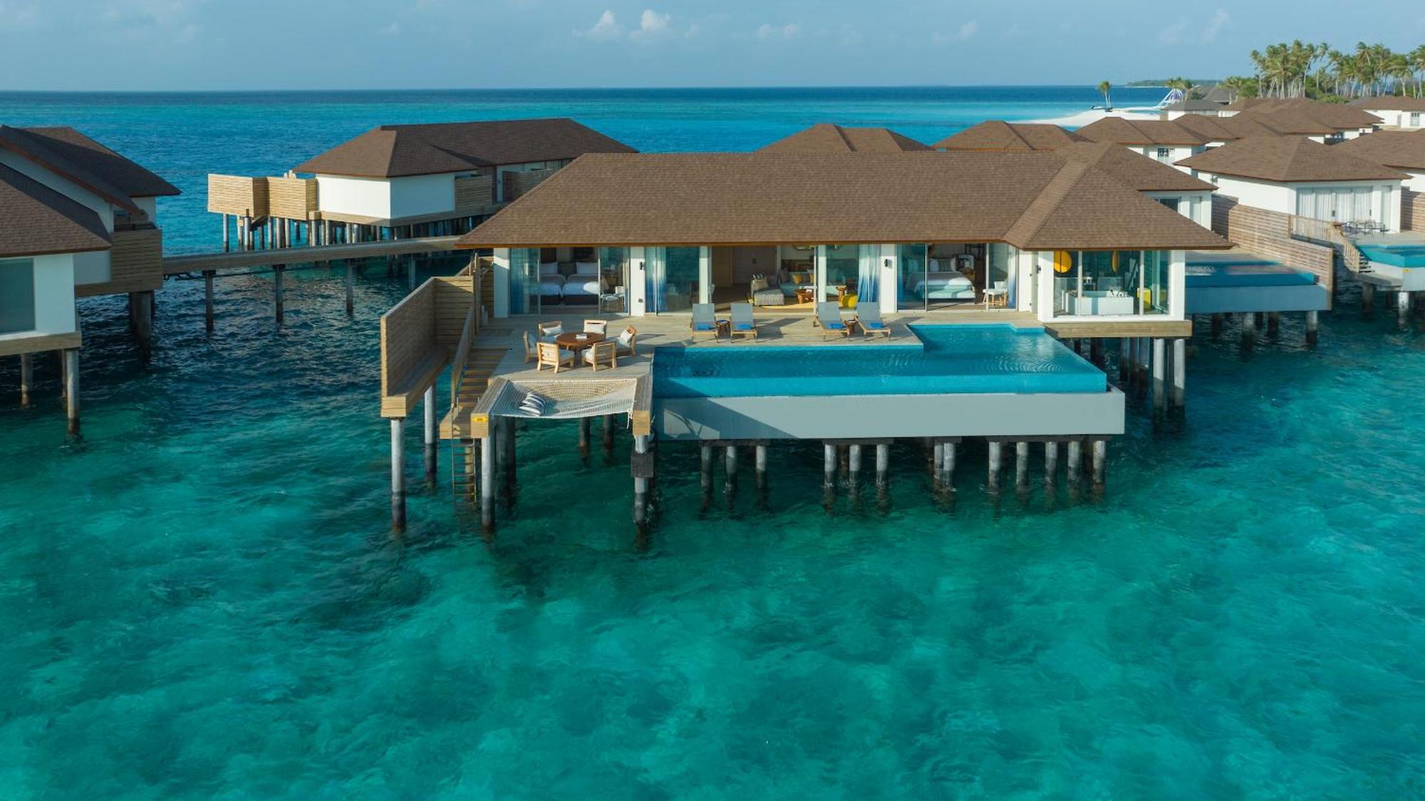 Avani Plus Fares Maldives Resort - 50 Percent Off On Seaplane Transfer For Minimum Stay Of 3 Nights And More For Stays Until 31 October 2025 Kendhoo 客房 照片